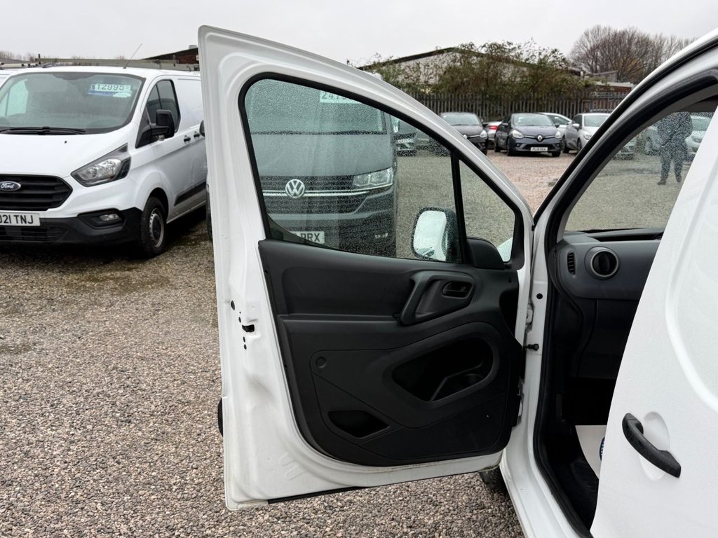 Used Peugeot Partner 2016 for sale - 76768094: Photo 28