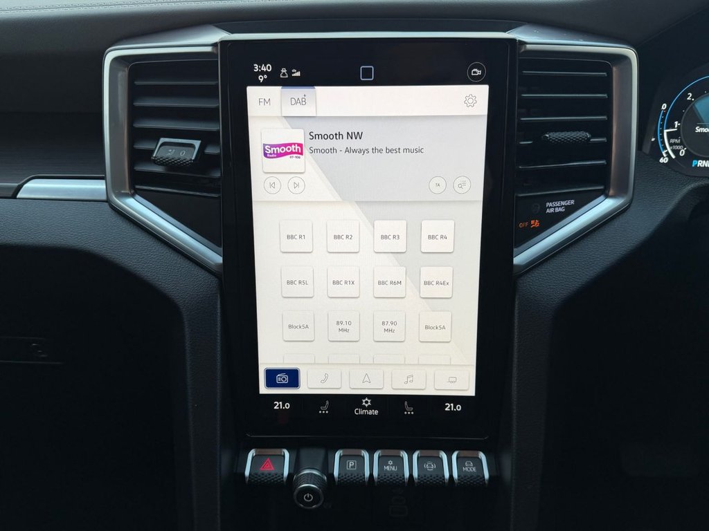 Used Volkswagen Amarok 2024 for sale - 76691300: Photo 10