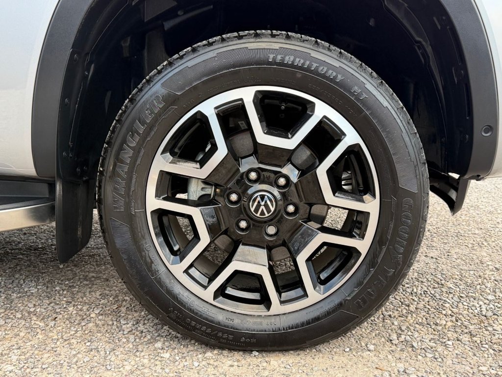 Used Volkswagen Amarok 2024 for sale - 76691300: Photo 28