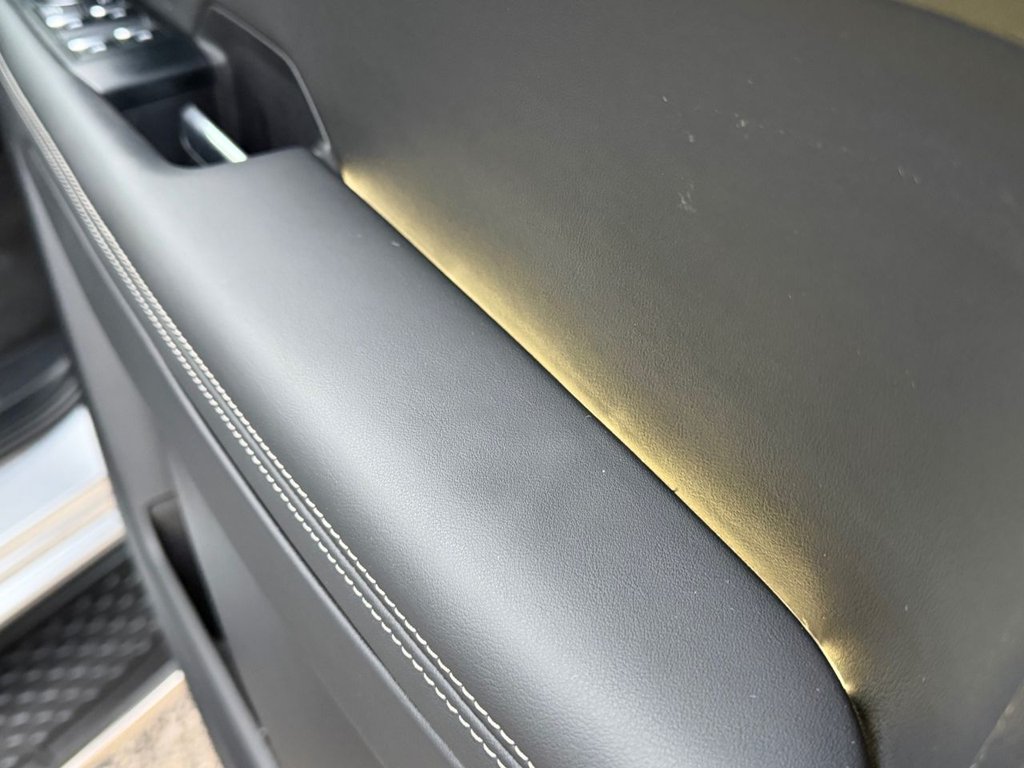 Used Volkswagen Amarok 2024 for sale - 76691300: Photo 35