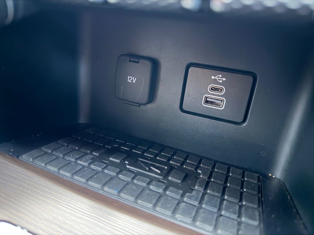 Used Volkswagen Amarok 2024 for sale - 76691300: Photo 40