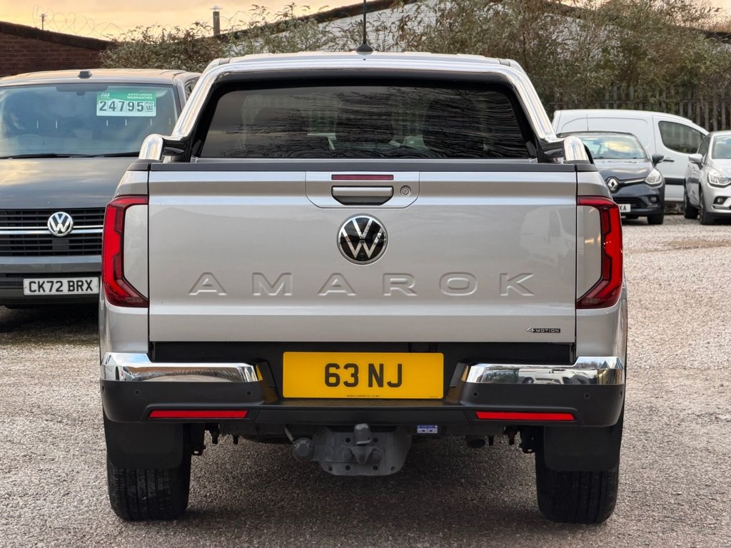 Used Volkswagen Amarok 2024 for sale - 76691300: Photo 5