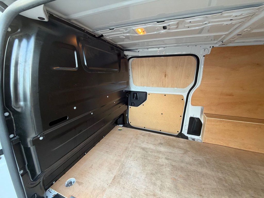 Used Vauxhall Vivaro 2024 for sale - 77936377: Photo 23