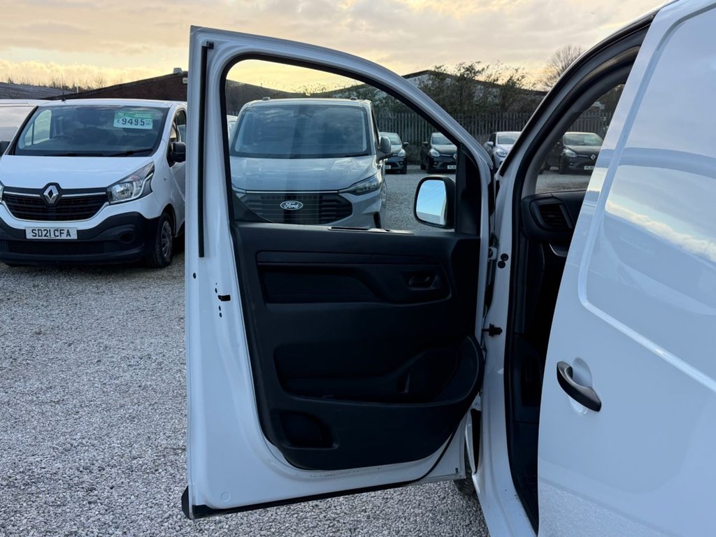 Used Vauxhall Vivaro 2024 for sale - 77936377: Photo 28