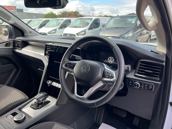 Used Volkswagen Amarok 2024 for sale - 75306561: Photo 18