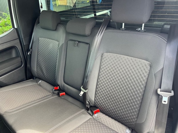 Used Volkswagen Amarok 2024 for sale - 75306561: Photo 34