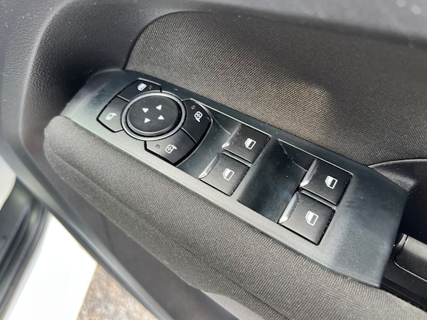 Used Volkswagen Amarok 2024 for sale - 75306561: Photo 39