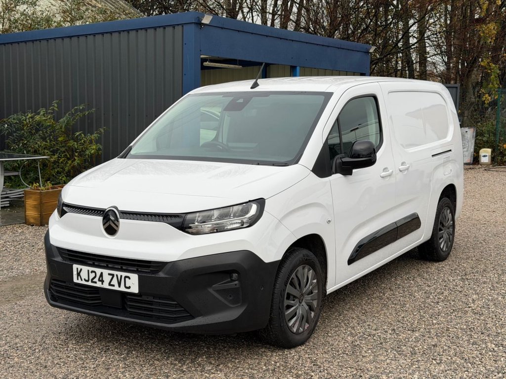 Used Citroen Berlingo 2024 for sale - 76546609: Photo 2