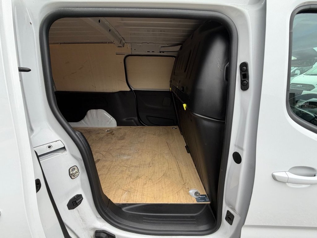 Used Citroen Berlingo 2024 for sale - 76546609: Photo 20