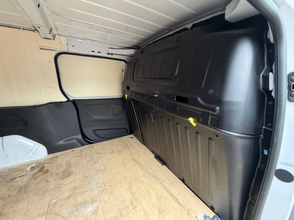 Used Citroen Berlingo 2024 for sale - 76546609: Photo 21