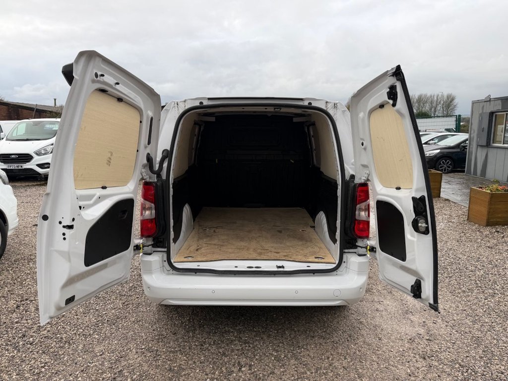 Used Citroen Berlingo 2024 for sale - 76546609: Photo 24