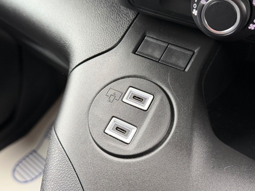 Used Citroen Berlingo 2024 for sale - 76546609: Photo 37