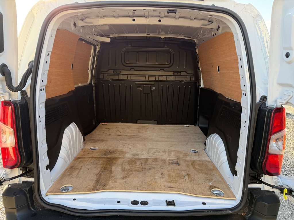 Used Vauxhall Combo 2024 for sale - 76441785: Photo 6