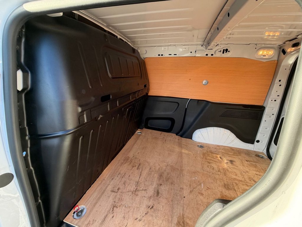 Used Vauxhall Combo 2024 for sale - 76441785: Photo 9