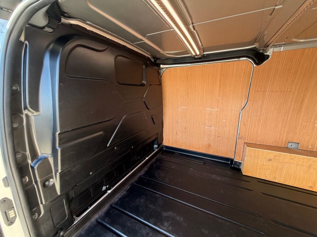 Used Ford Transit Custom 2024 for sale - 77952700: Photo 23
