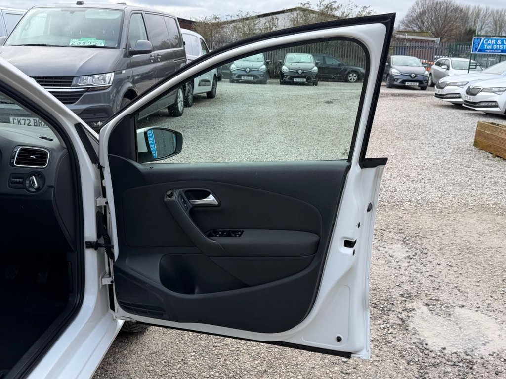 Used Volkswagen Polo 2013 for sale - 77547318: Photo 39