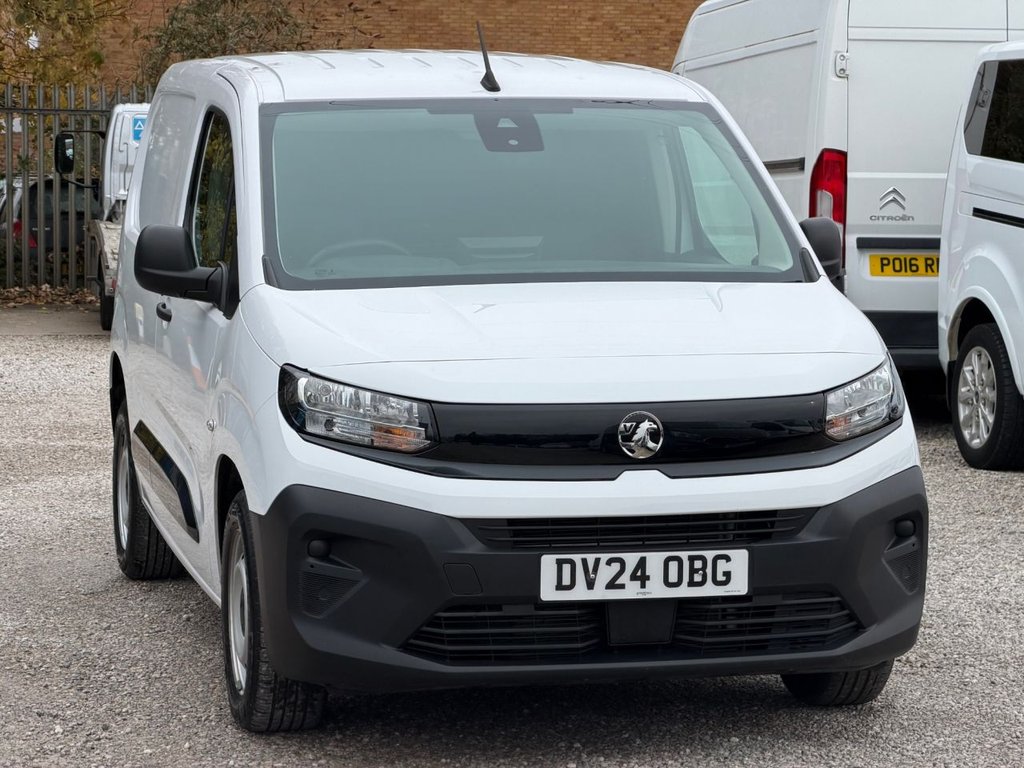 Used Vauxhall Combo 2024 for sale - 76417762: Photo 1
