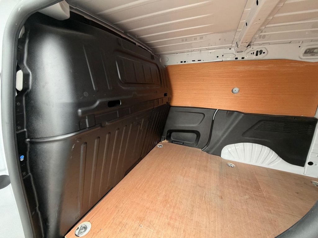 Used Vauxhall Combo 2024 for sale - 76417762: Photo 18