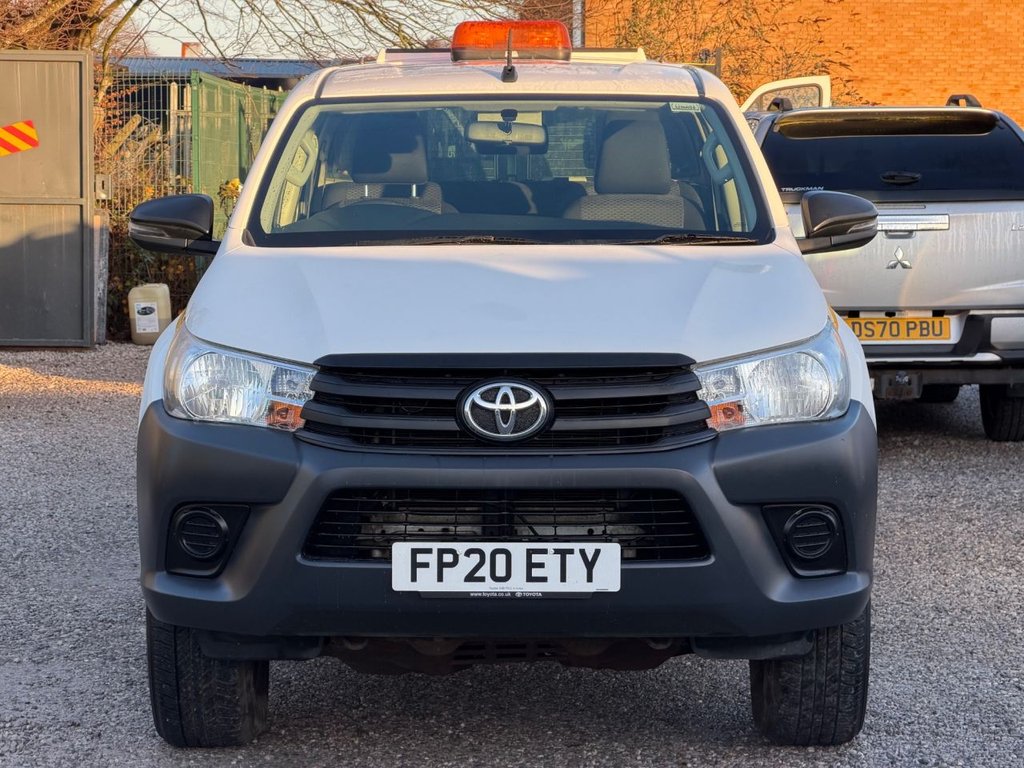 Used Toyota Hilux 2020 for sale - 76985893: Photo 2