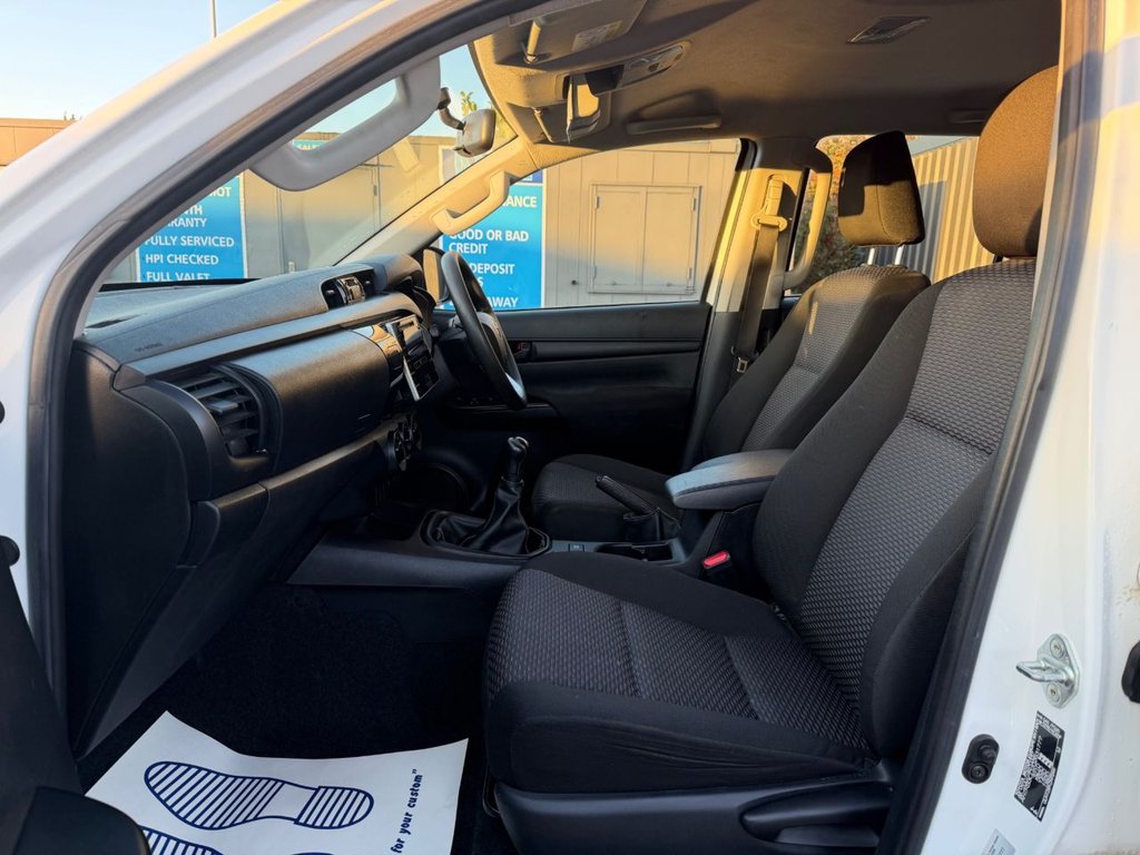 Used Toyota Hilux 2020 for sale - 76985893: Photo 24
