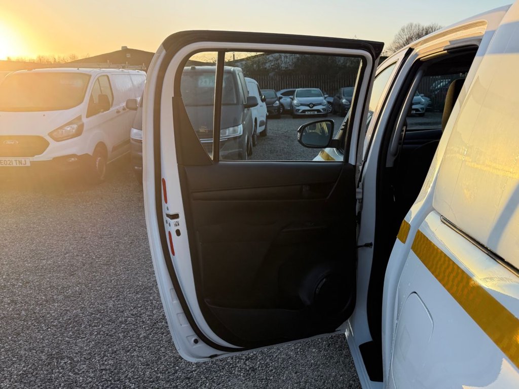 Used Toyota Hilux 2020 for sale - 76985893: Photo 30