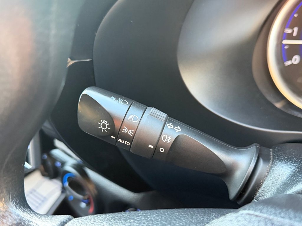 Used Toyota Hilux 2020 for sale - 76985893: Photo 37