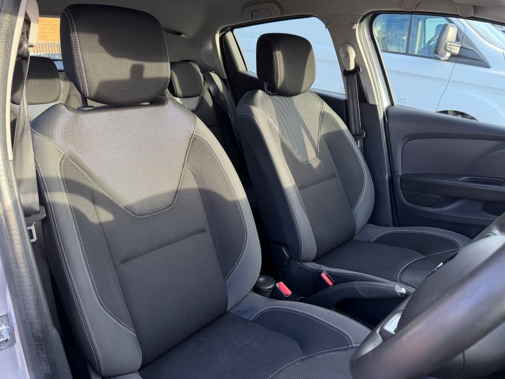 Used Renault Clio 2019 for sale - 77498557: Photo 19