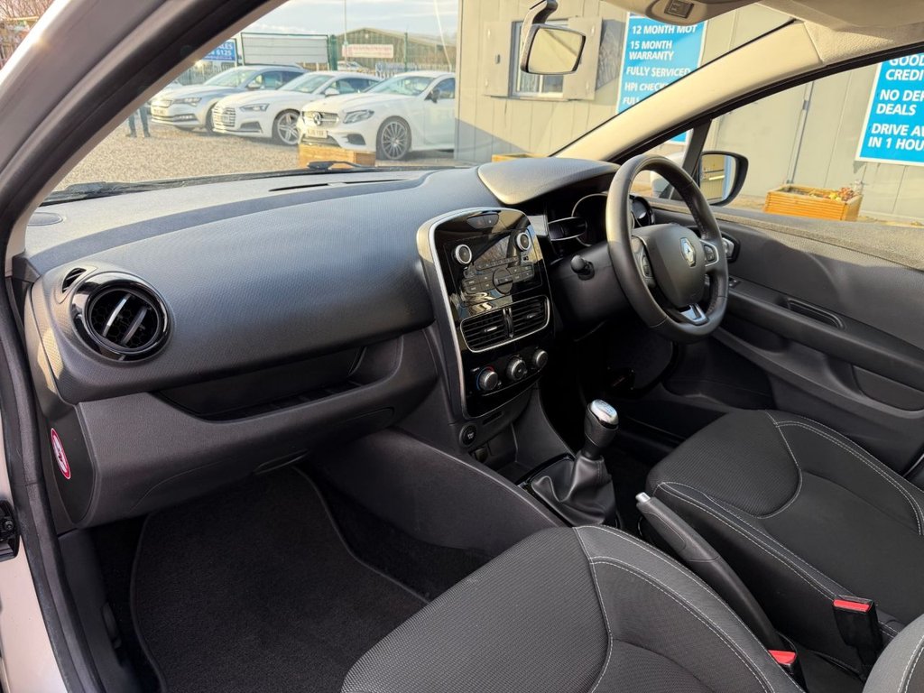 Used Renault Clio 2019 for sale - 77498557: Photo 24