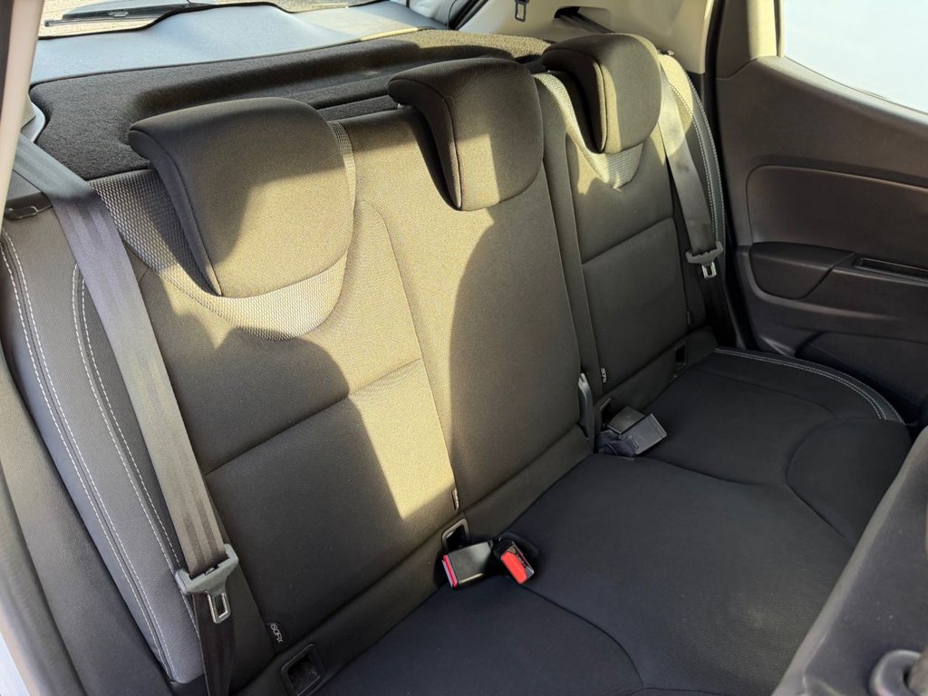 Used Renault Clio 2019 for sale - 77498557: Photo 27