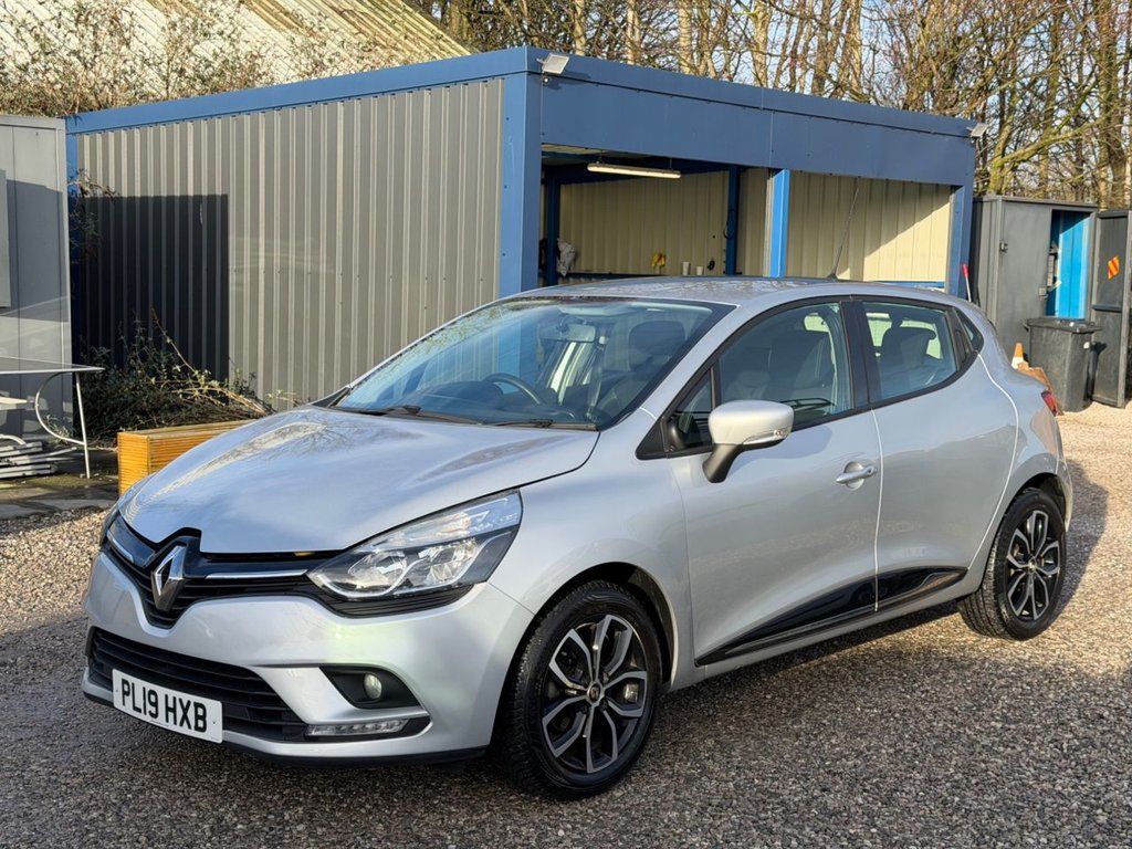 Used Renault Clio 2019 for sale - 77498557: Photo 4