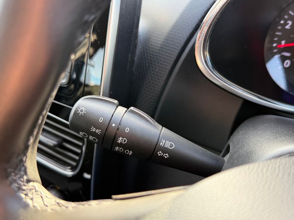 Used Renault Clio 2019 for sale - 77498557: Photo 42