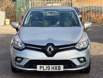 Used Renault Clio 2019 for sale - 77498557: Photo