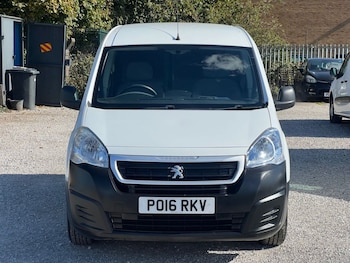 Used Peugeot Partner 2016 for sale - 76074073: Photo
