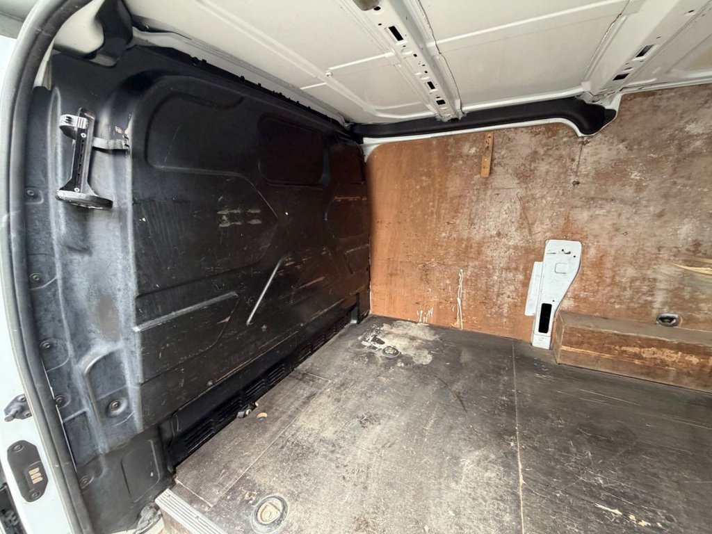 Used Ford Transit Custom 2015 for sale - 77780333: Photo 23
