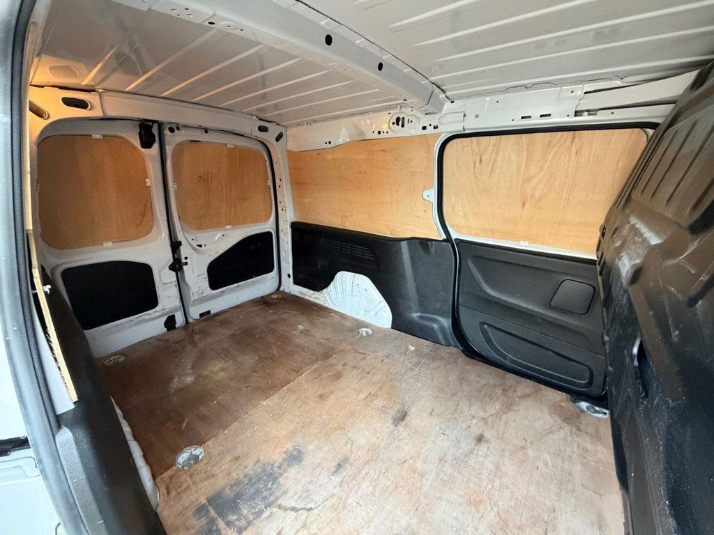 Used Vauxhall Combo 2024 for sale - 77048679: Photo 19
