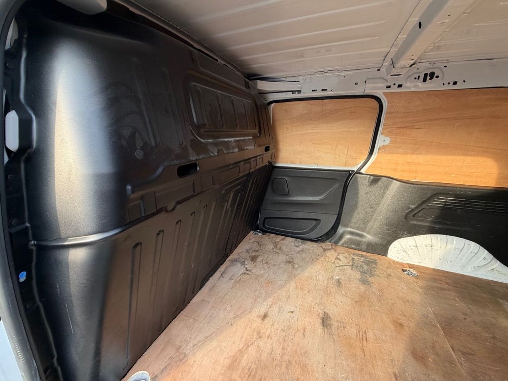 Used Vauxhall Combo 2024 for sale - 77048679: Photo 22