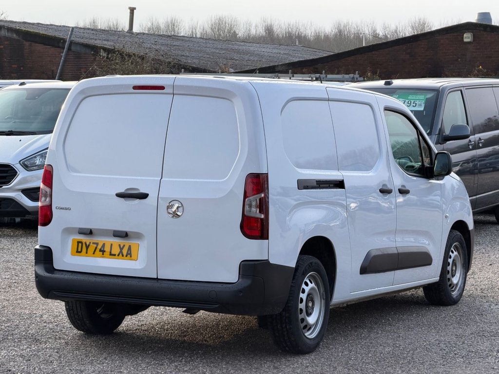 Used Vauxhall Combo 2024 for sale - 77048679: Photo 4
