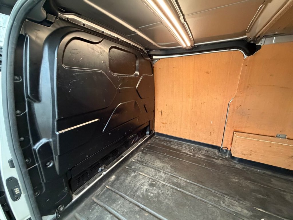 Used Ford Transit Custom 2023 for sale - 77014168: Photo 24