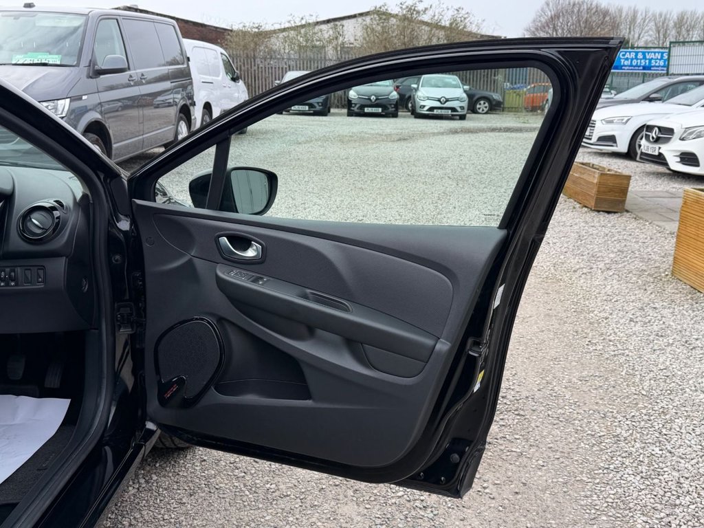 Used Renault Clio 2019 for sale - 77498571: Photo 17