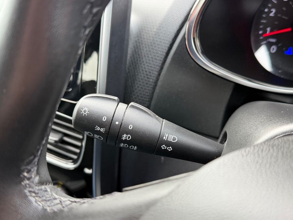 Used Renault Clio 2019 for sale - 77498571: Photo 36