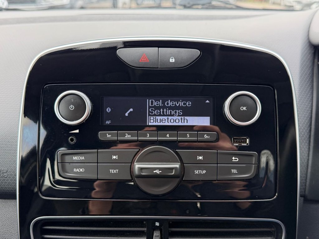 Used Renault Clio 2019 for sale - 77498571: Photo 40