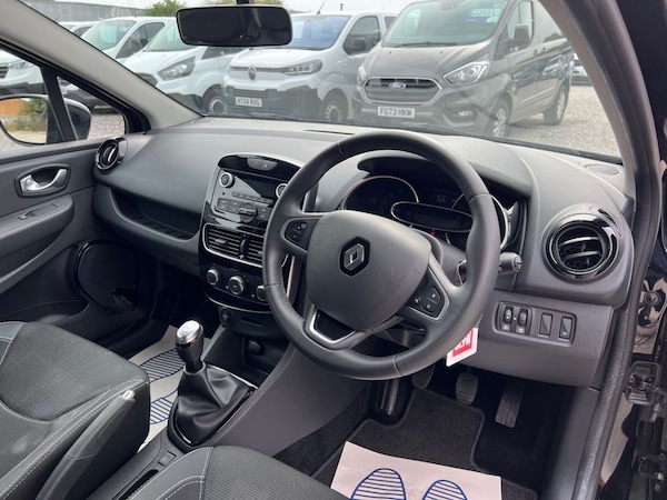 Used Renault Clio 2019 for sale - 75515560: Photo 18
