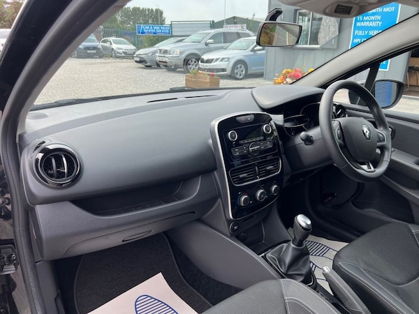 Used Renault Clio 2019 for sale - 75515560: Photo 32