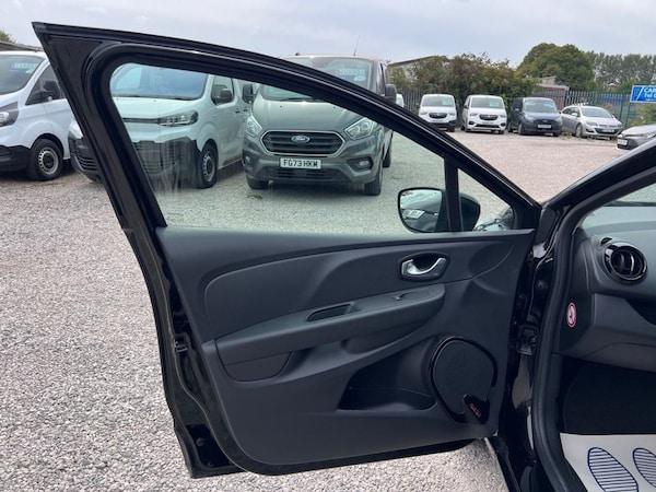 Used Renault Clio 2019 for sale - 75515560: Photo 33
