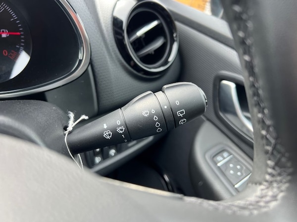 Used Renault Clio 2019 for sale - 75515560: Photo 37