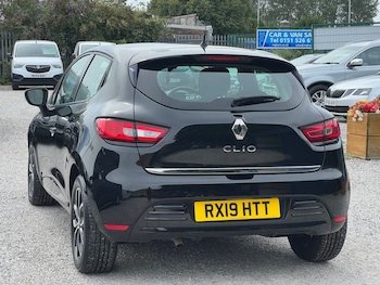 Used Renault Clio 2019 for sale - 75515560: Photo