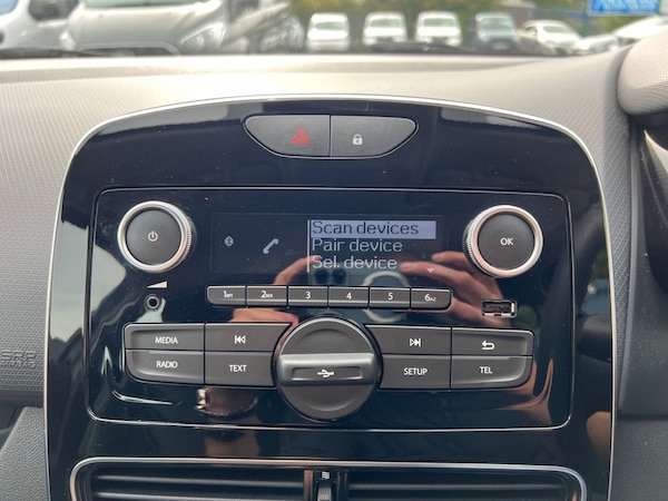 Used Renault Clio 2019 for sale - 75515560: Photo 44