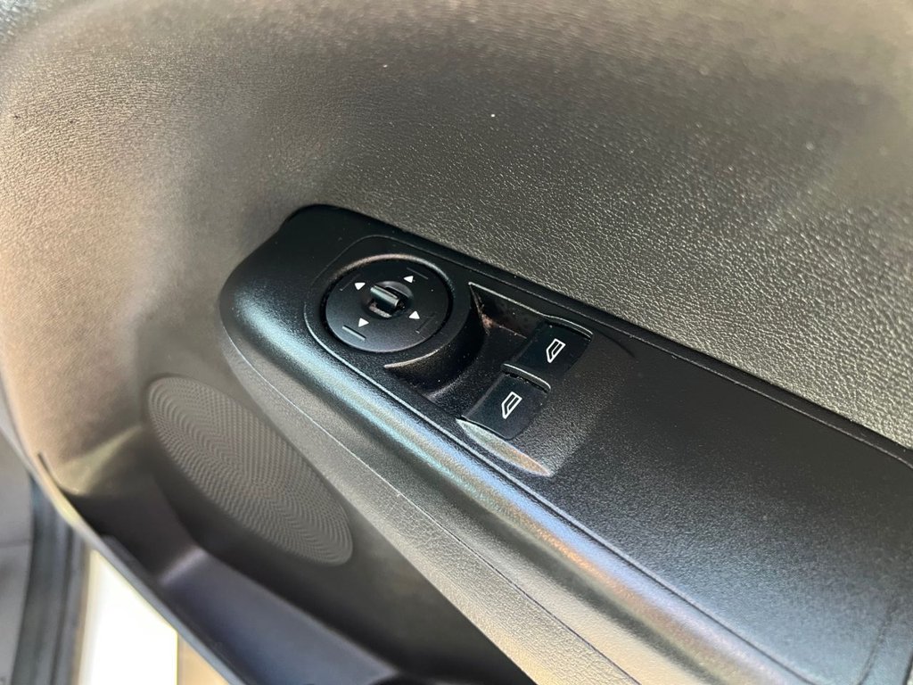 Used Ford Transit Courier 2020 for sale - 78180994: Photo 18