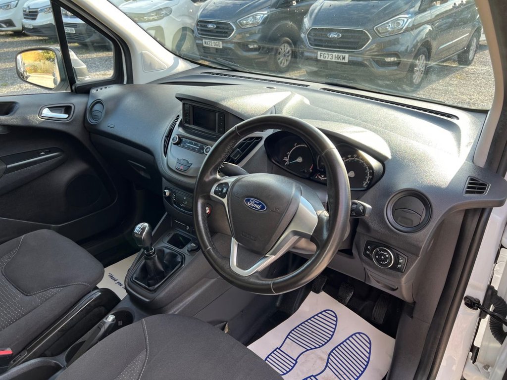 Used Ford Transit Courier 2020 for sale - 78180994: Photo 21