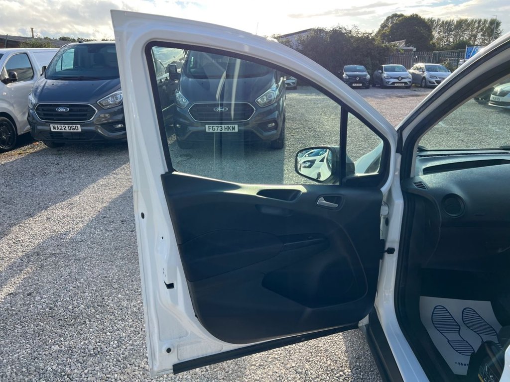 Used Ford Transit Courier 2020 for sale - 78180994: Photo 22